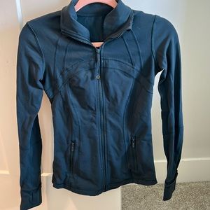 Lululemon define jacket in a size 4